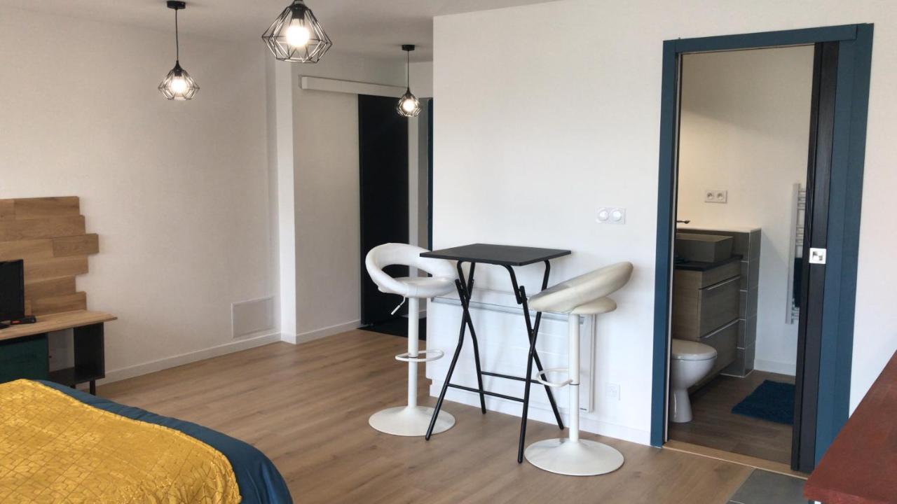 Studio 35M2 Fougeres Luaran gambar