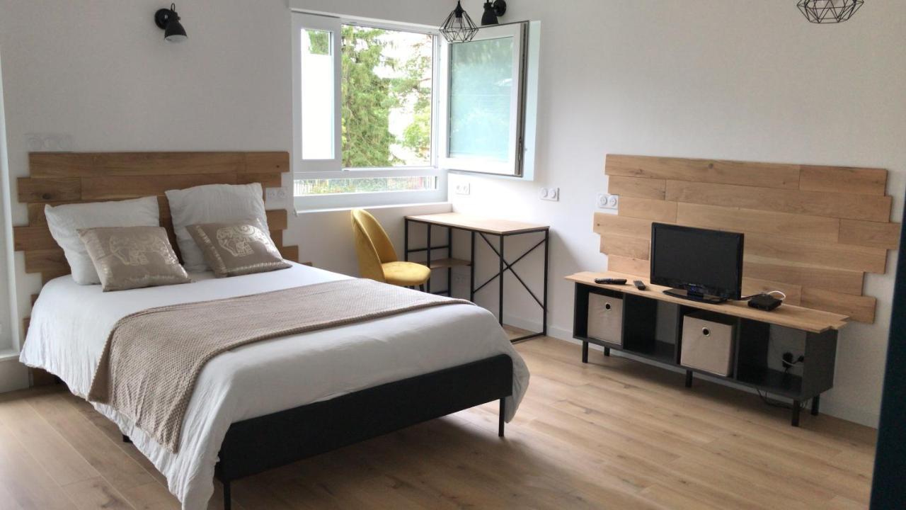 Studio 35M2 Fougeres Luaran gambar